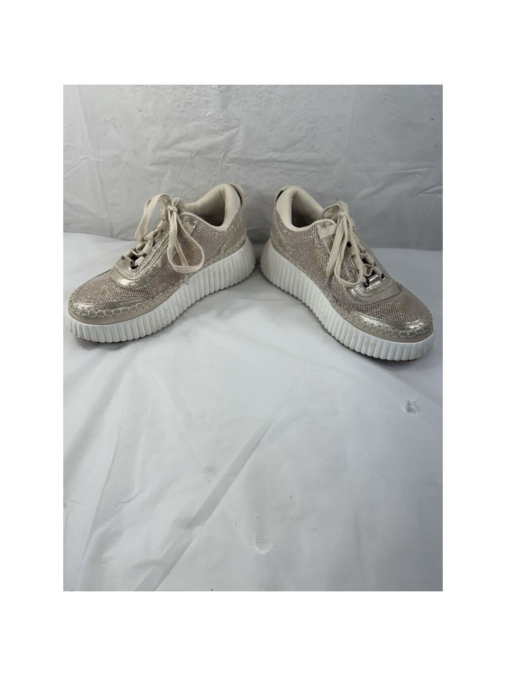 Pop COUNTESS Platform Sneakers Woman's Size 7M Lace